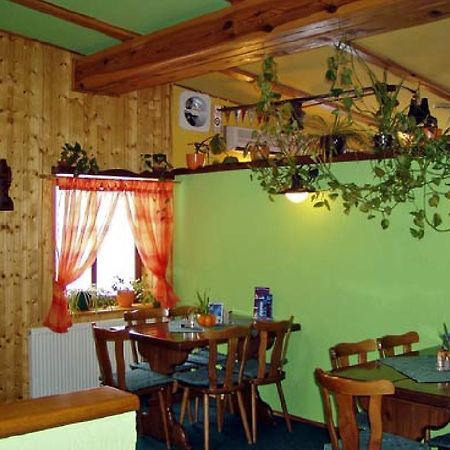 Mikulášovice Restaurace A Penzion U Vladaru מראה חיצוני תמונה