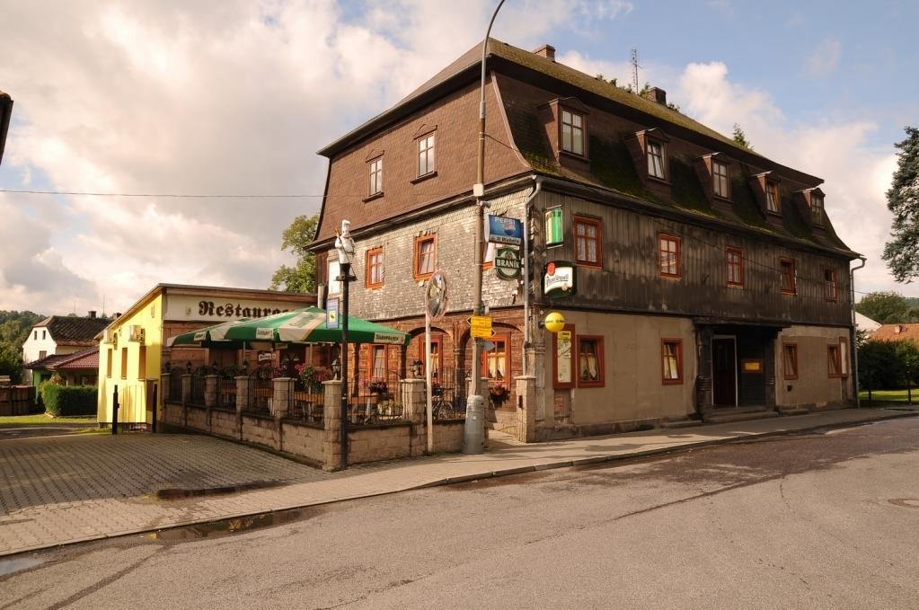 Mikulášovice Restaurace A Penzion U Vladaru מראה חיצוני תמונה